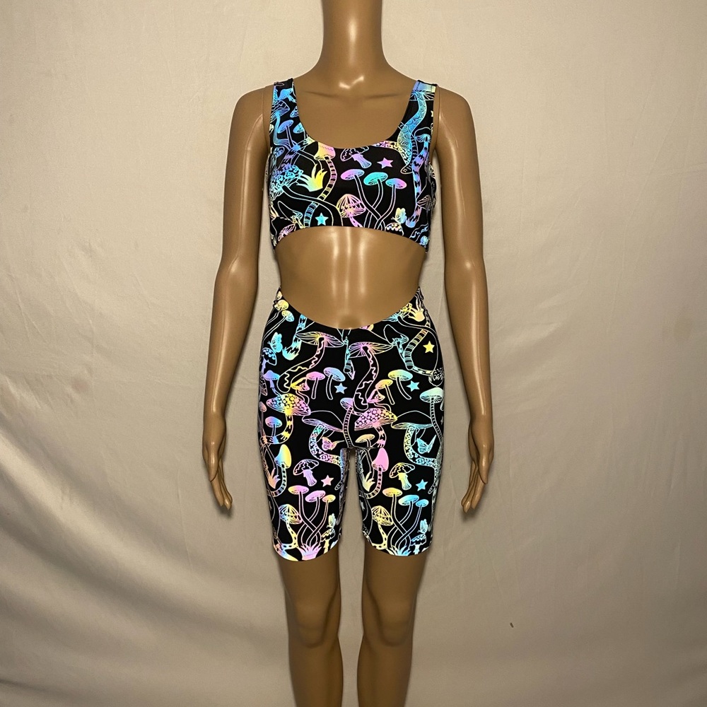 - Rainbow reflective mushroom sports bra set